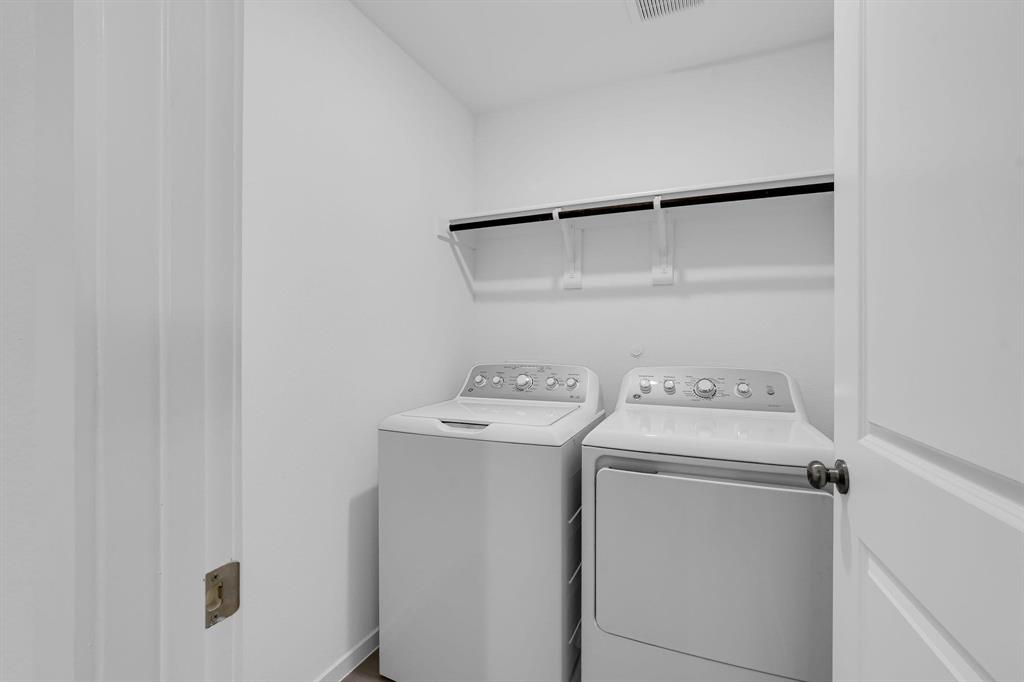 HONEY CREEK ADDITION, PHASE 2 - Residential Lease