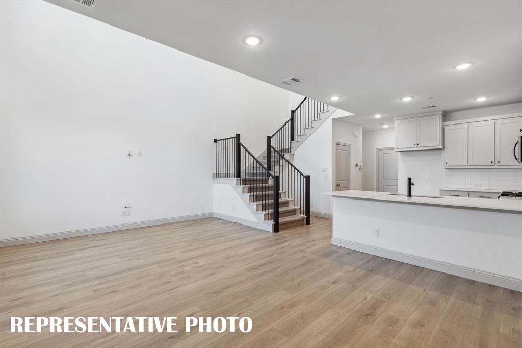 1037 Stockton Drive