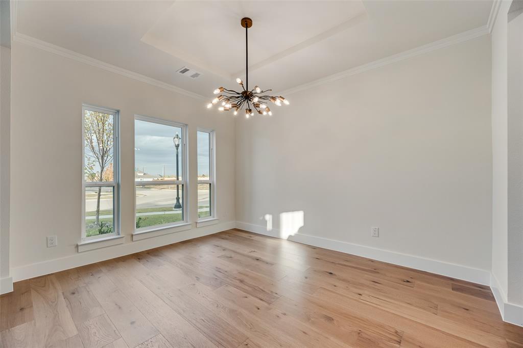 VILLAGES OF CREEKWOOD PHASE 2 - Residential Lease