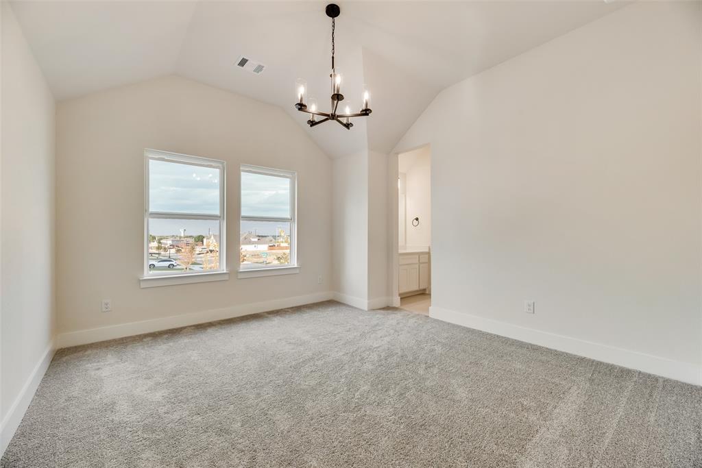 VILLAGES OF CREEKWOOD PHASE 2 - Residential Lease