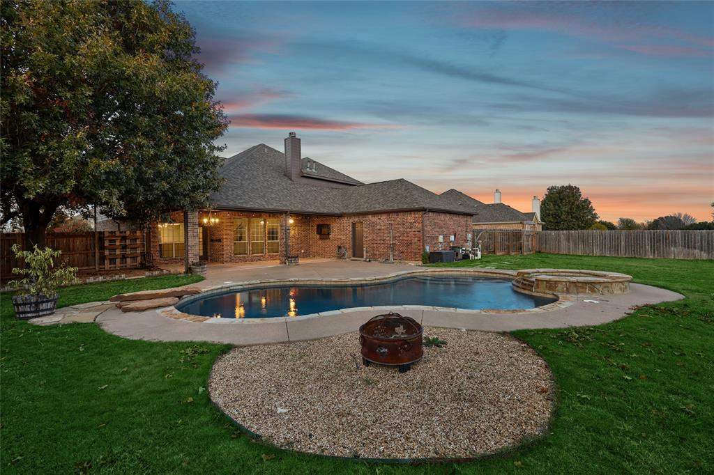 1273 Handkerchief Way