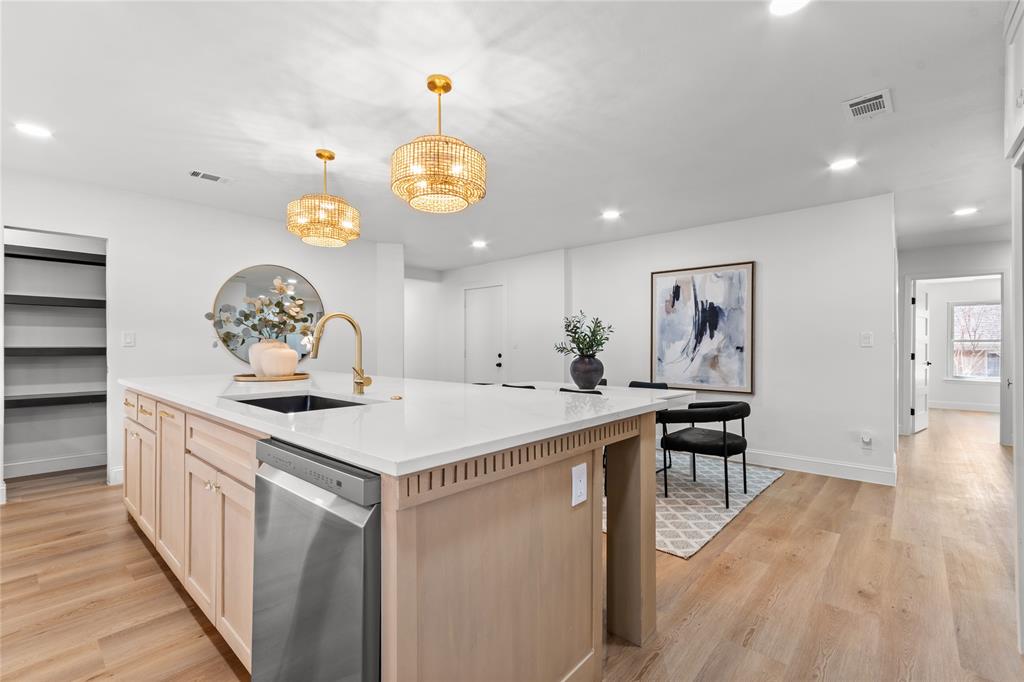 Casa Linda Forest - Residential