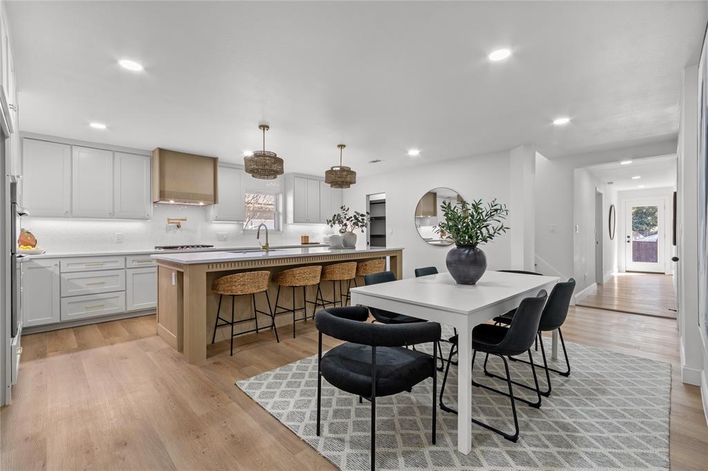 Casa Linda Forest - Residential