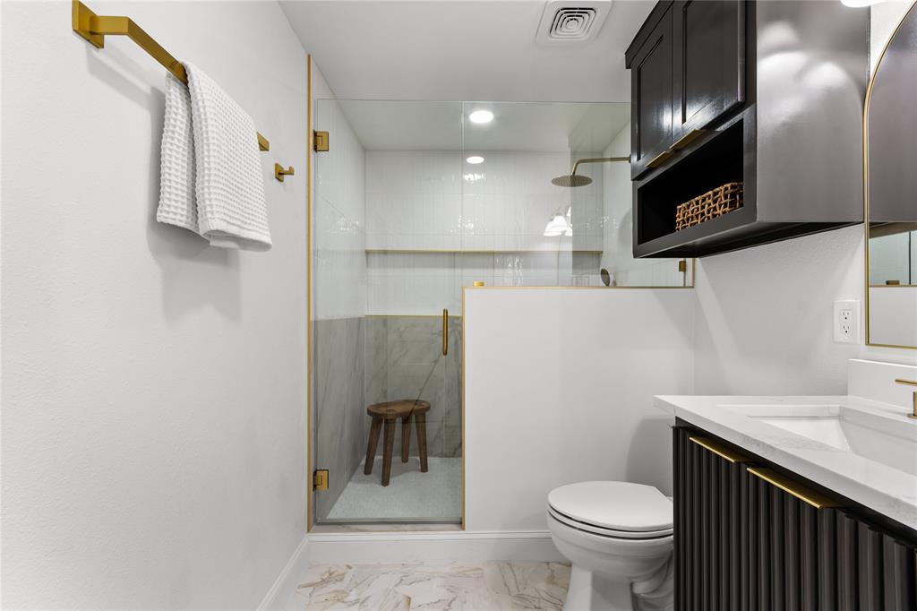 Casa Linda Forest - Residential