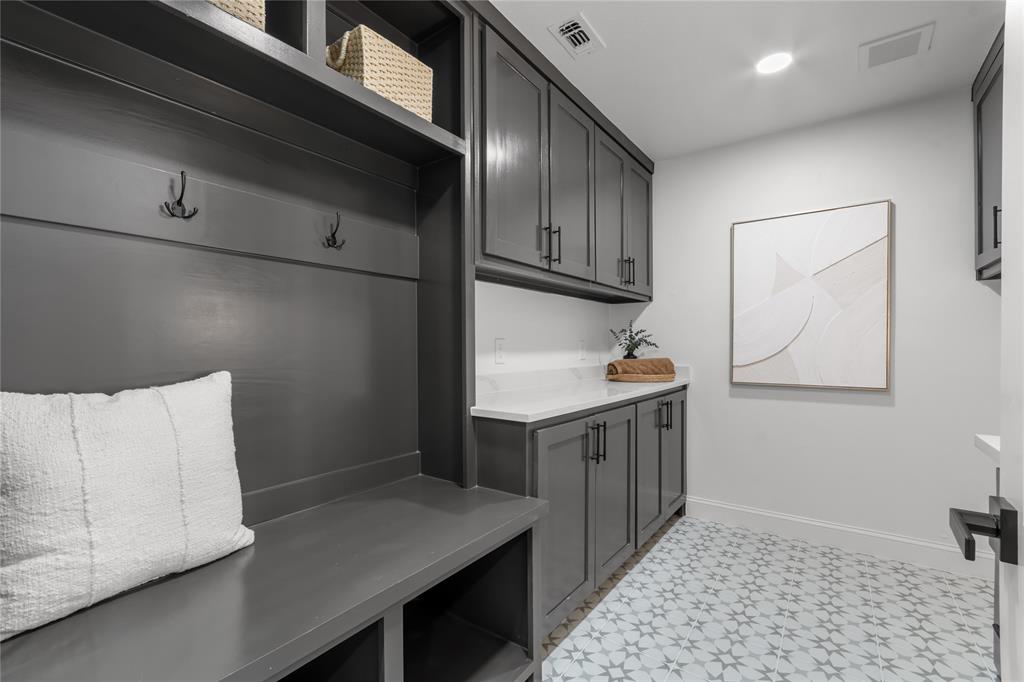 Casa Linda Forest - Residential