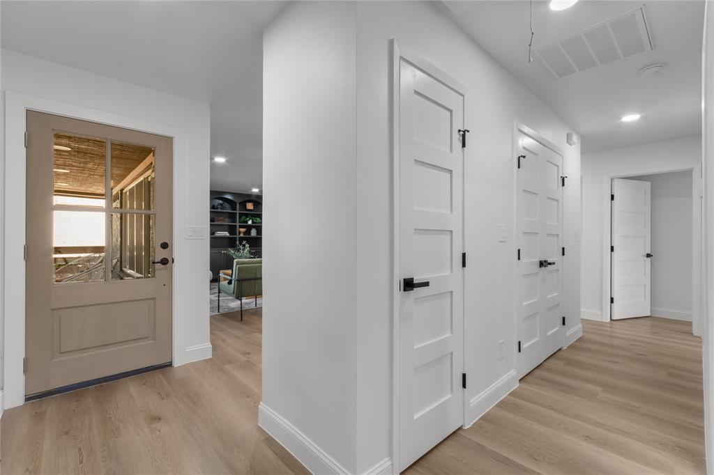 9016 Westbriar Drive