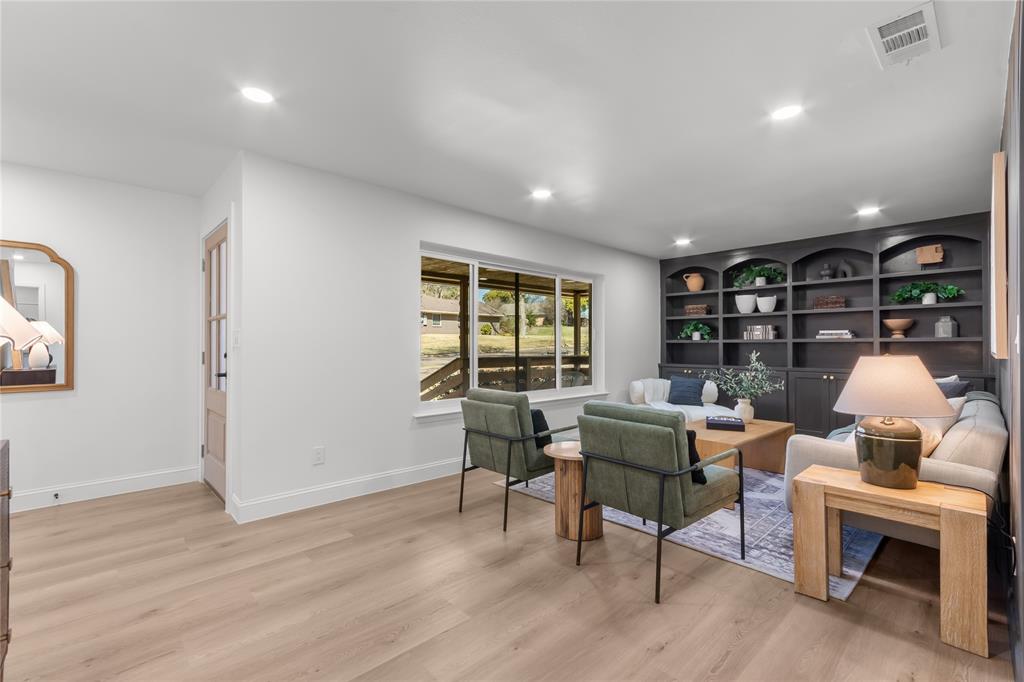 9016 Westbriar Drive