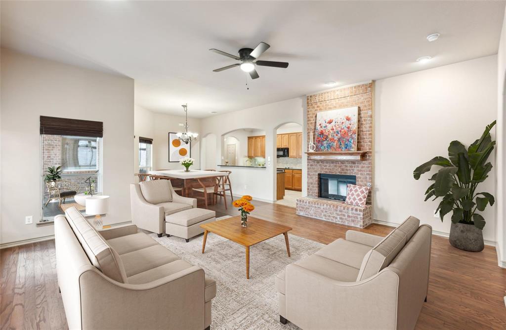 7586 Saint Stephens Square