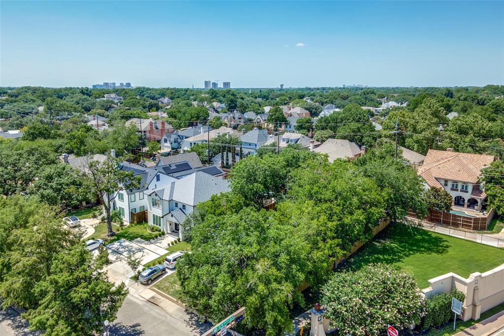 2804 University