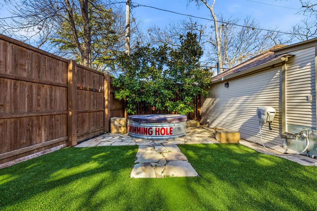 Hollywood - Residential