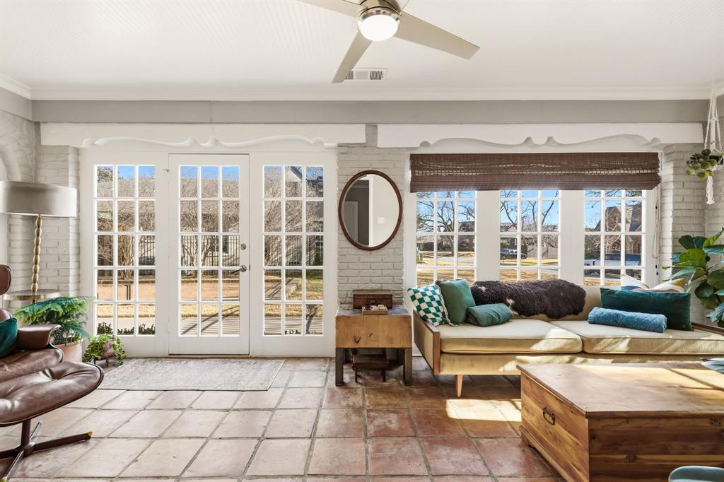 Hollywood - Residential