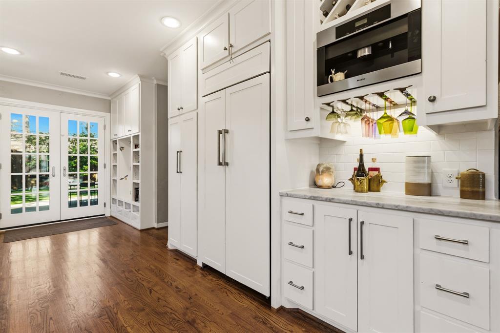 Hollywood - Residential