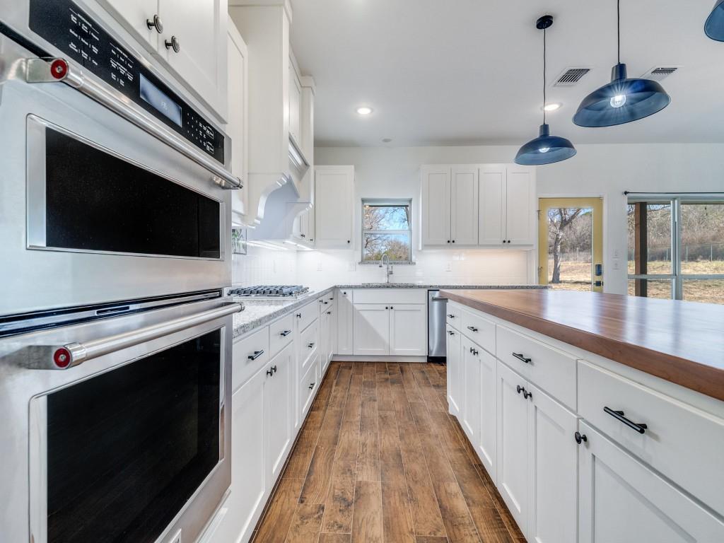 Hills Above Possum Kingdom Lake - Residential