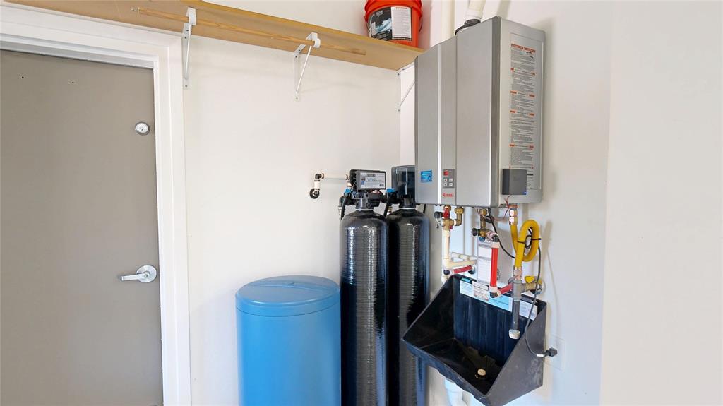 Hills Above Possum Kingdom Lake - Residential