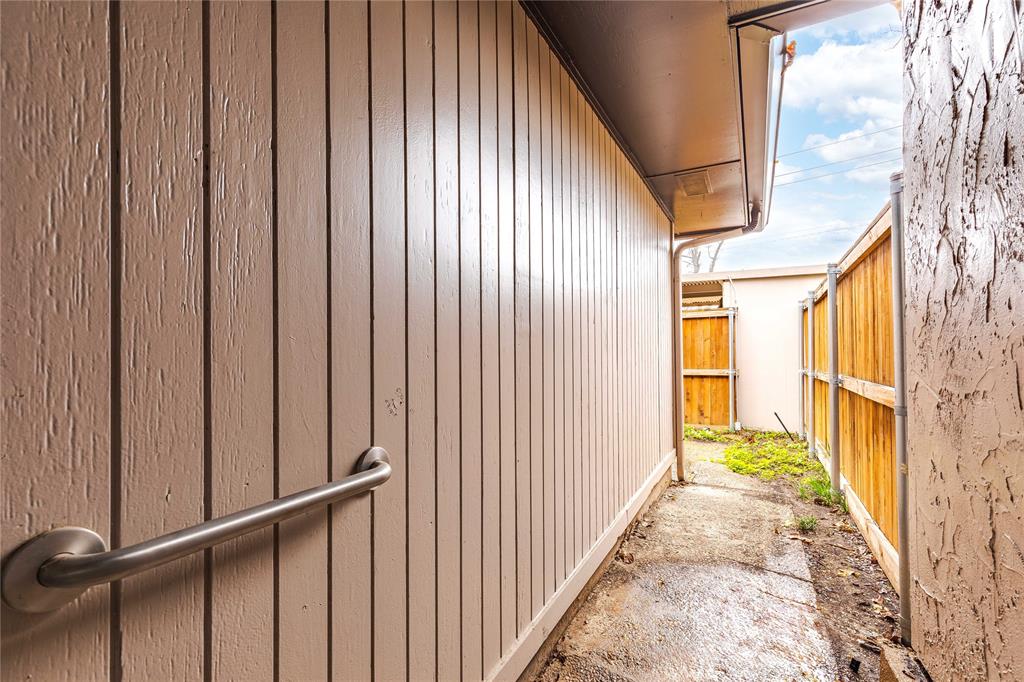 Chimney Hill 1st Inst - Residential Lease