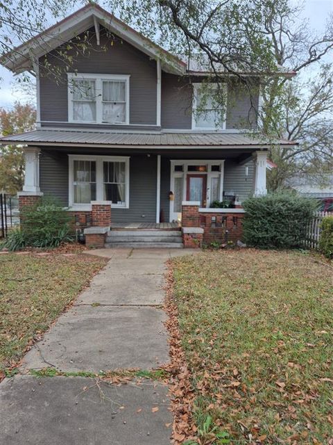 206 6th Street SE Paris TX 75460