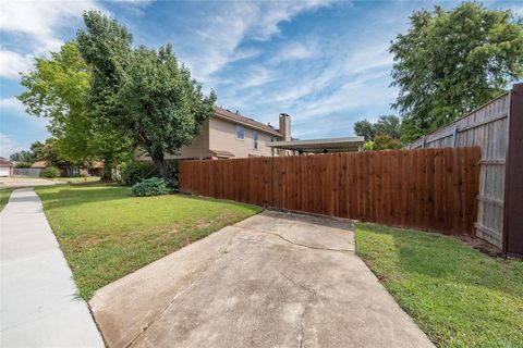 A home in Grand Prairie