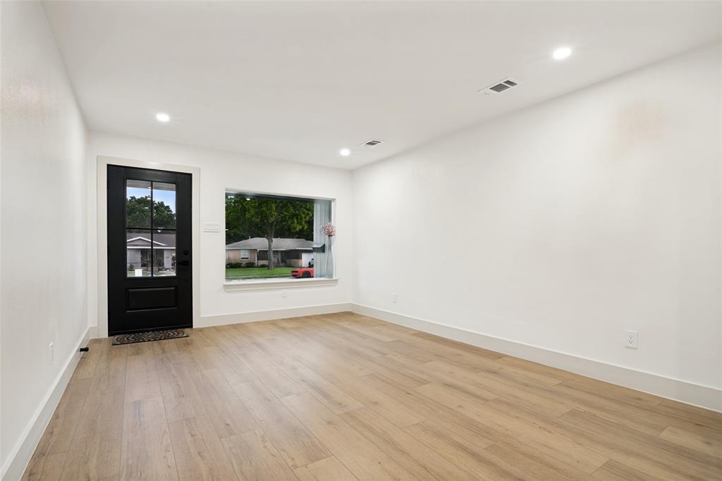 404 Jolee Street