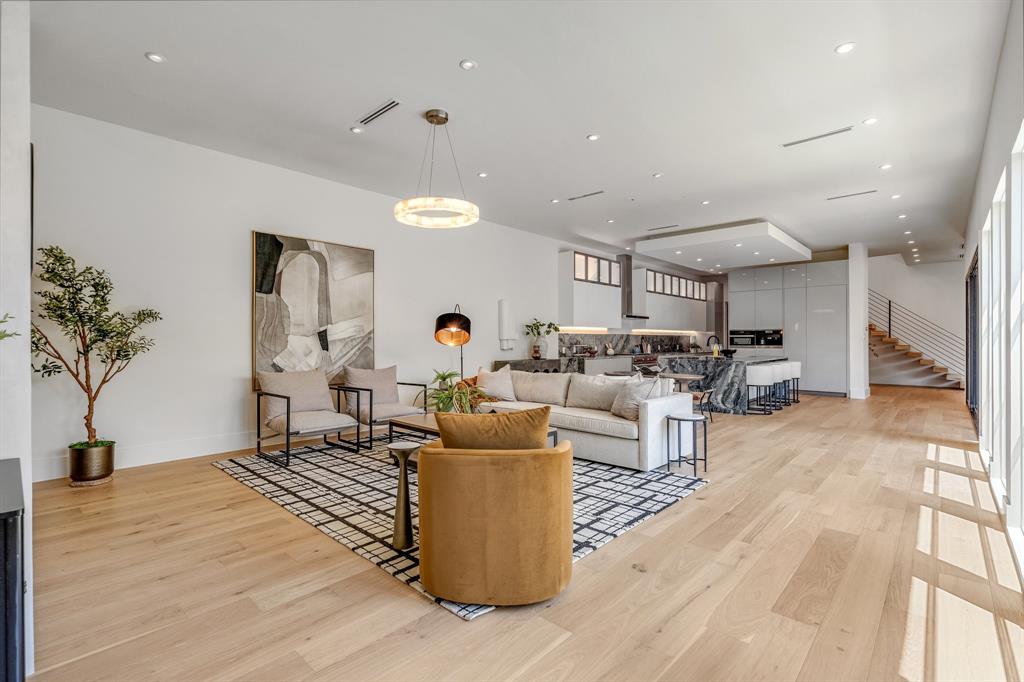 Lovers Lane Heights - Residential