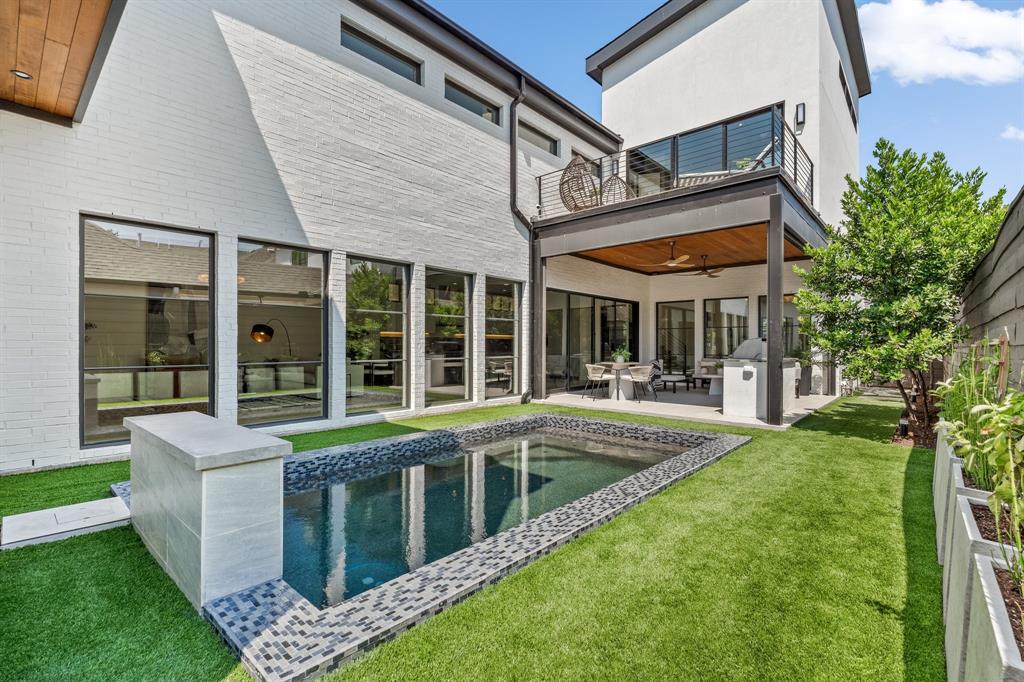 Lovers Lane Heights - Residential