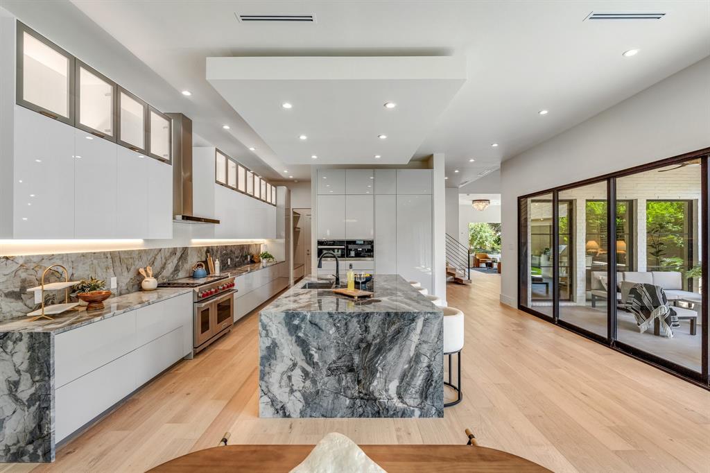 Lovers Lane Heights - Residential