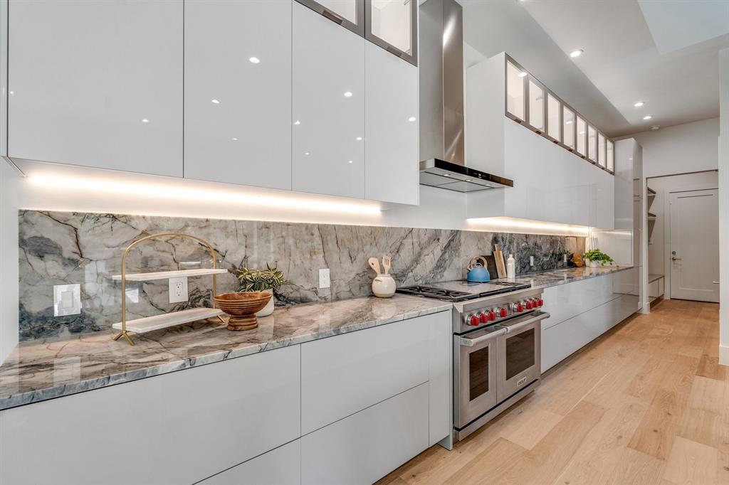 Lovers Lane Heights - Residential