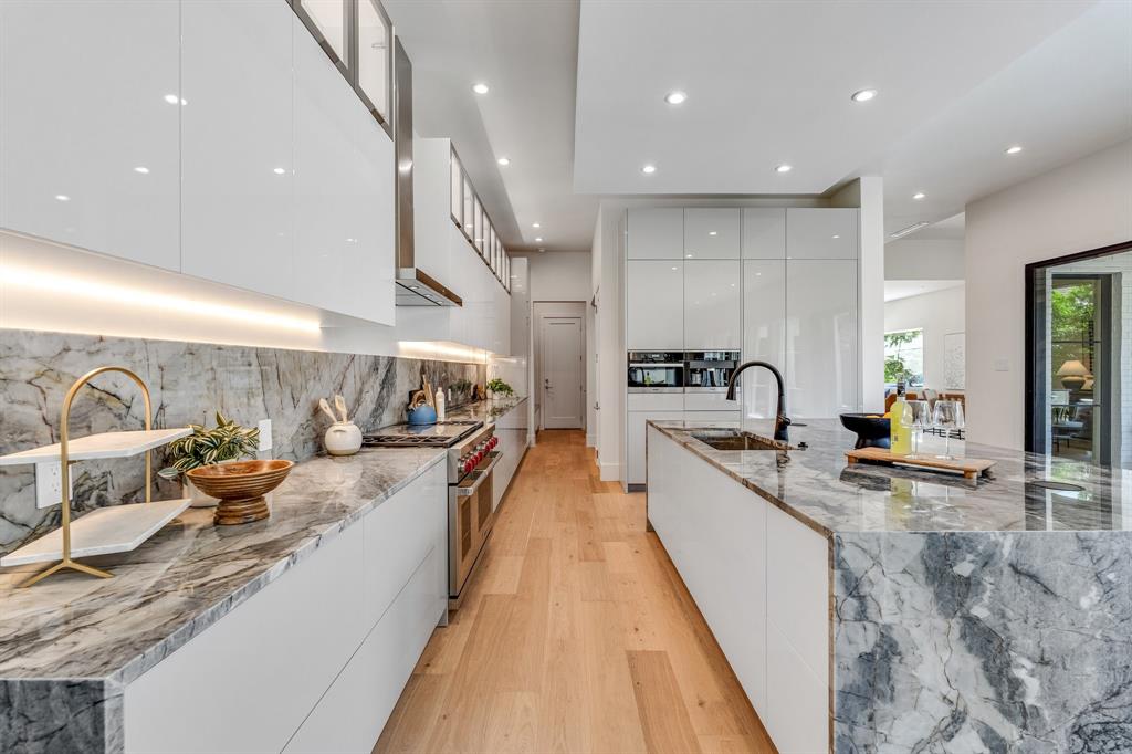 Lovers Lane Heights - Residential