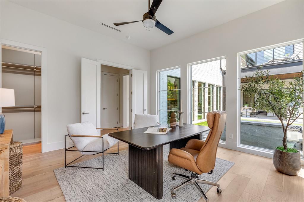 Lovers Lane Heights - Residential