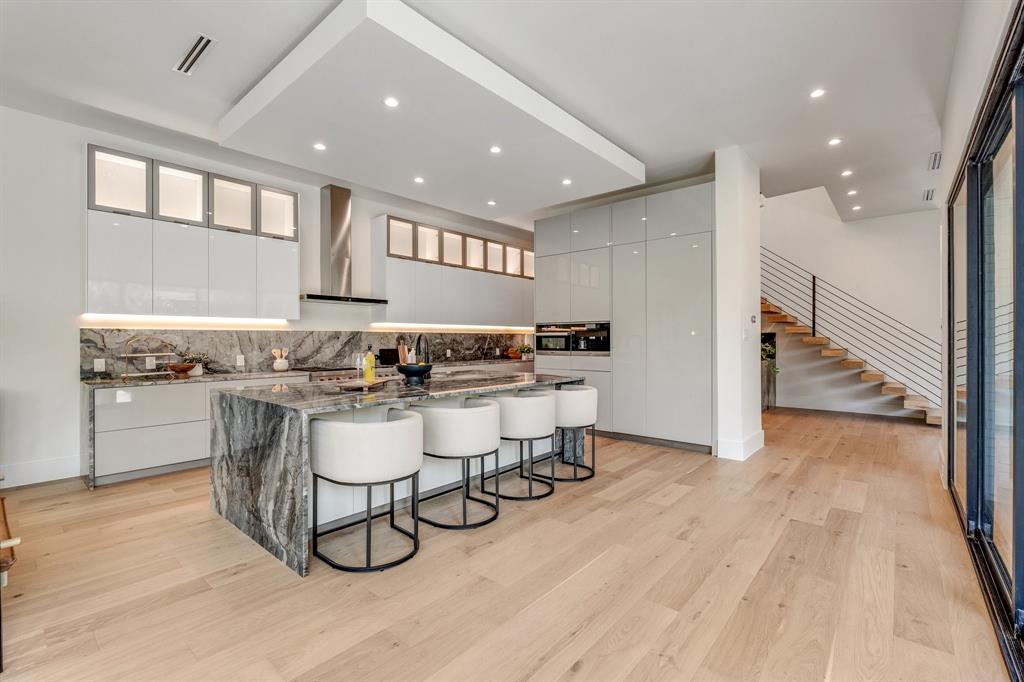 Lovers Lane Heights - Residential