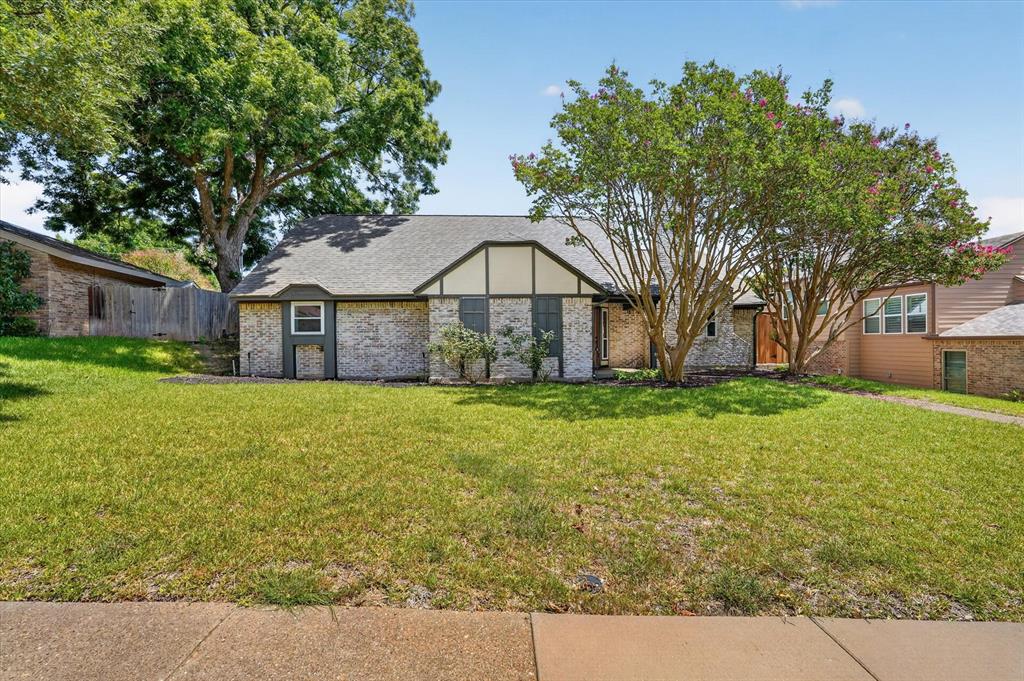 2004 Hondo Drive