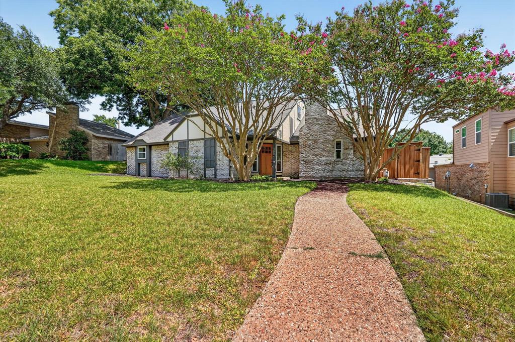 2004 Hondo Drive