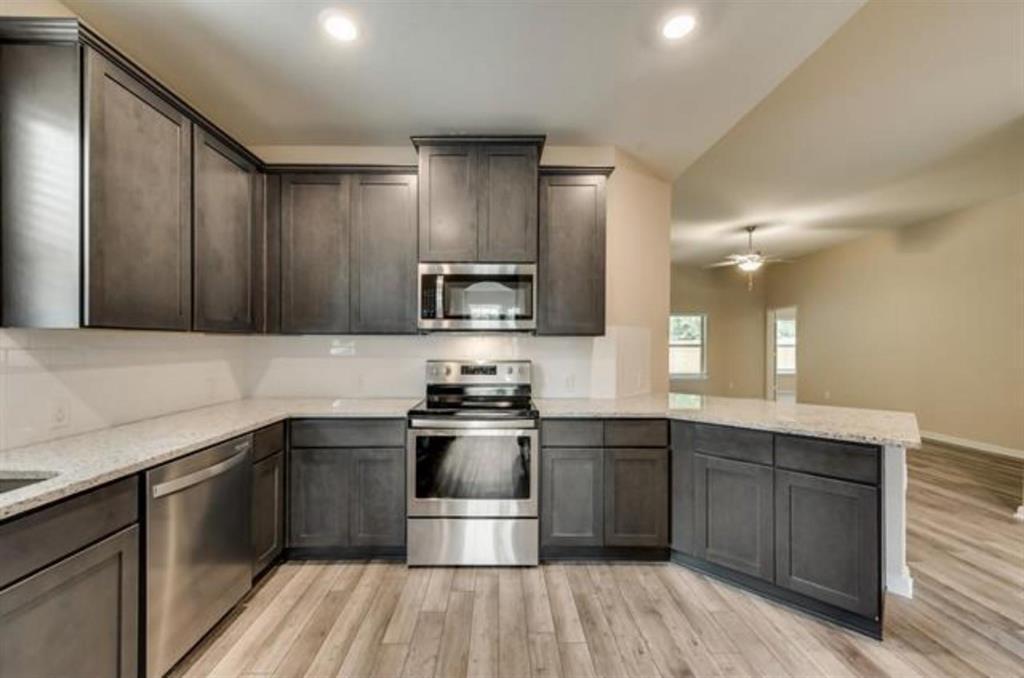 1052 Tumbleweed Trail