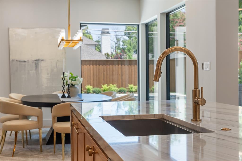 Lovers Lane Heights - Residential