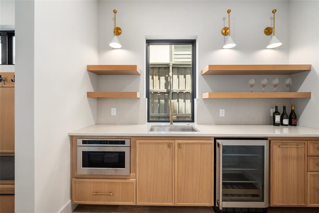 Lovers Lane Heights - Residential