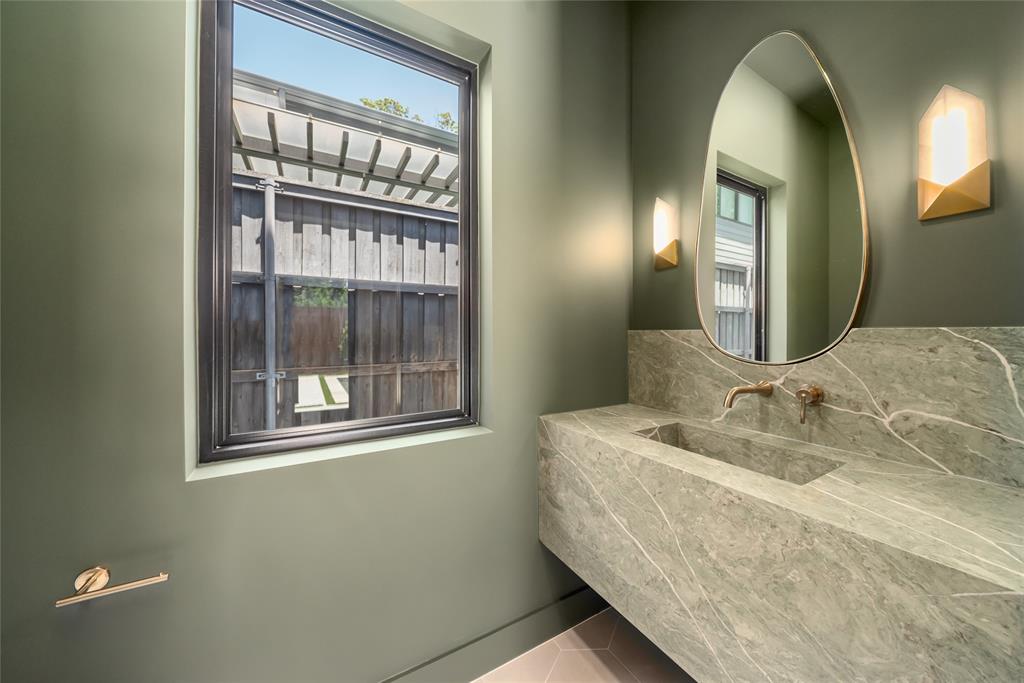 Lovers Lane Heights - Residential