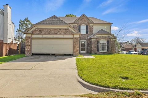 4911 Hibiscus Drive Arlington TX 76018