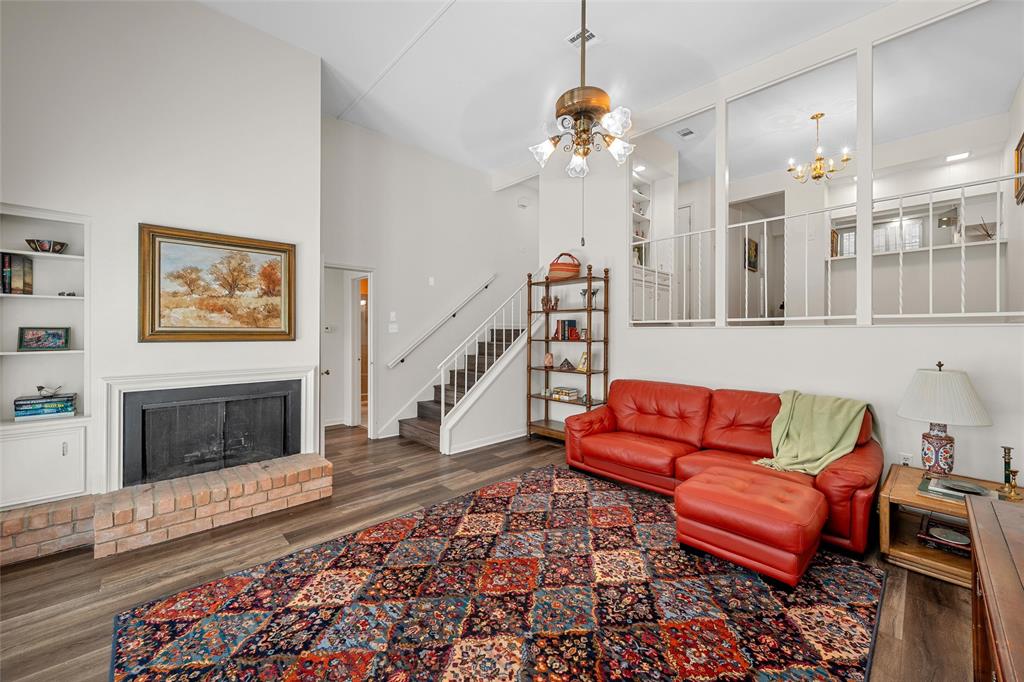 2905 Lake Shore Drive