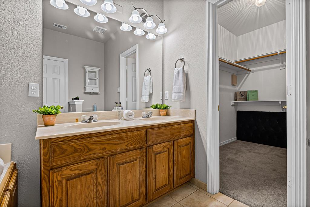 Country Brook Park Estates - Residential