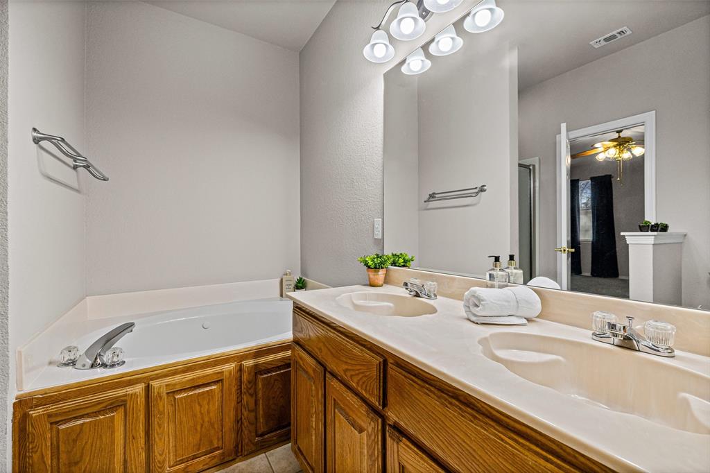 Country Brook Park Estates - Residential