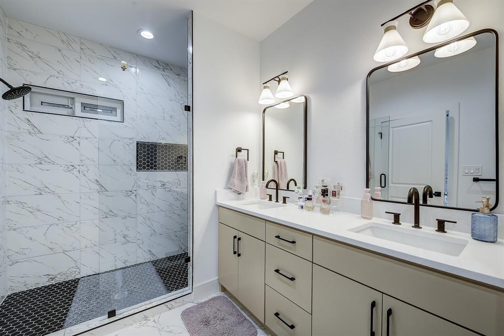 Canyon Creek III - Residential