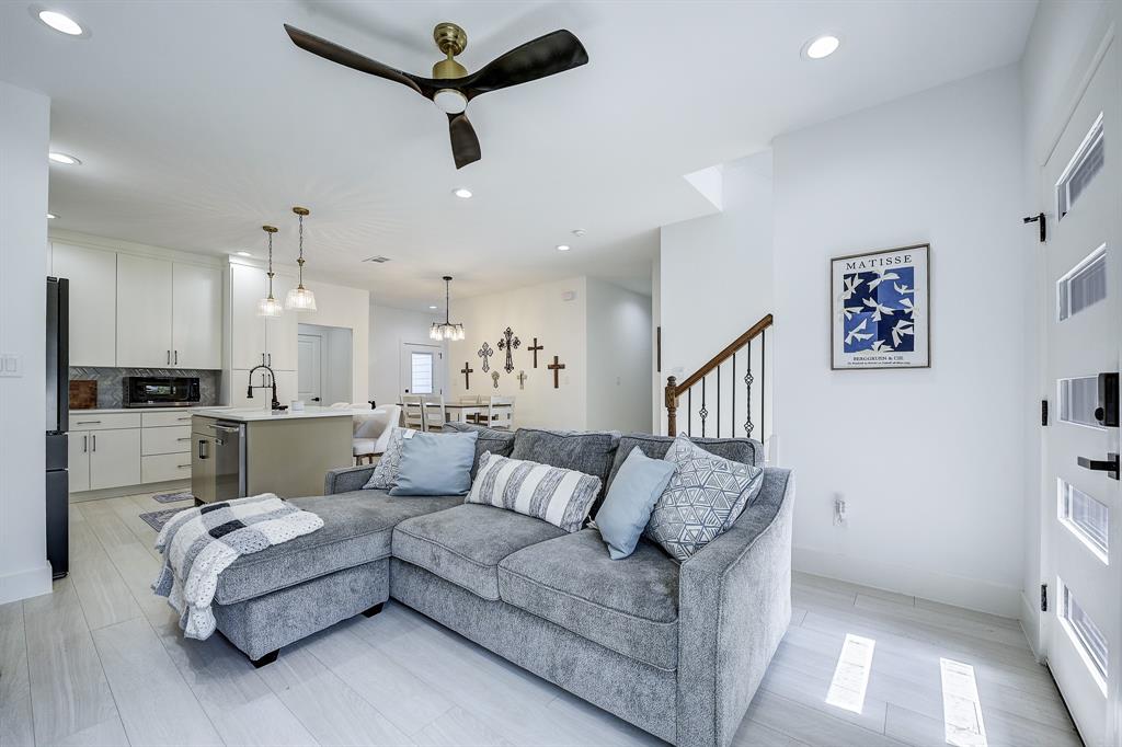 Canyon Creek III - Residential