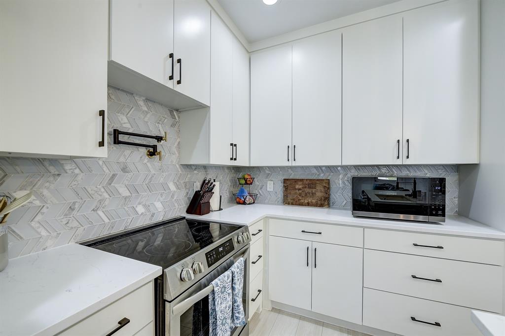 Canyon Creek III - Residential