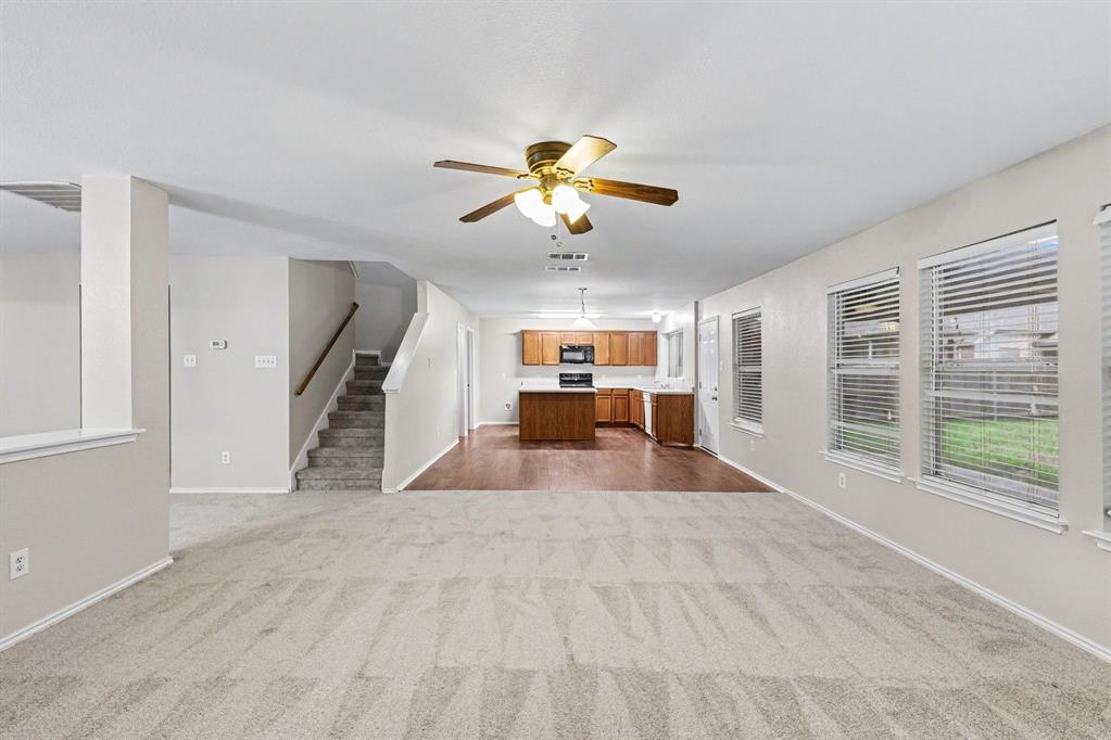 1612 Cardinal Way