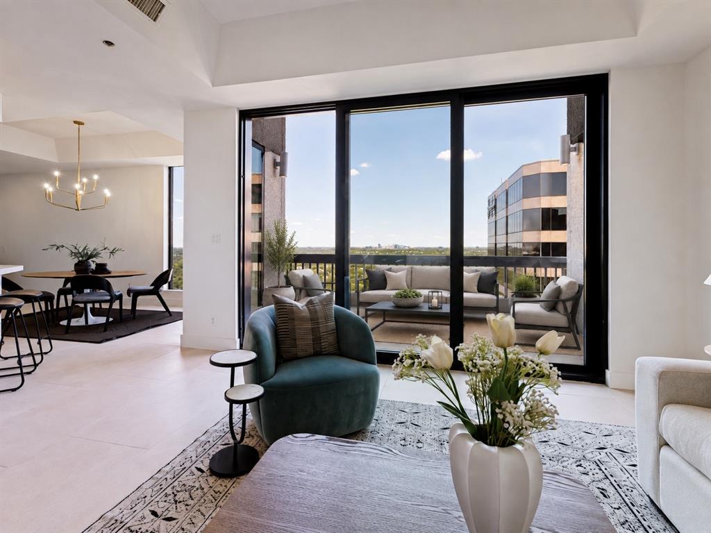 5909 Luther Lane 2308