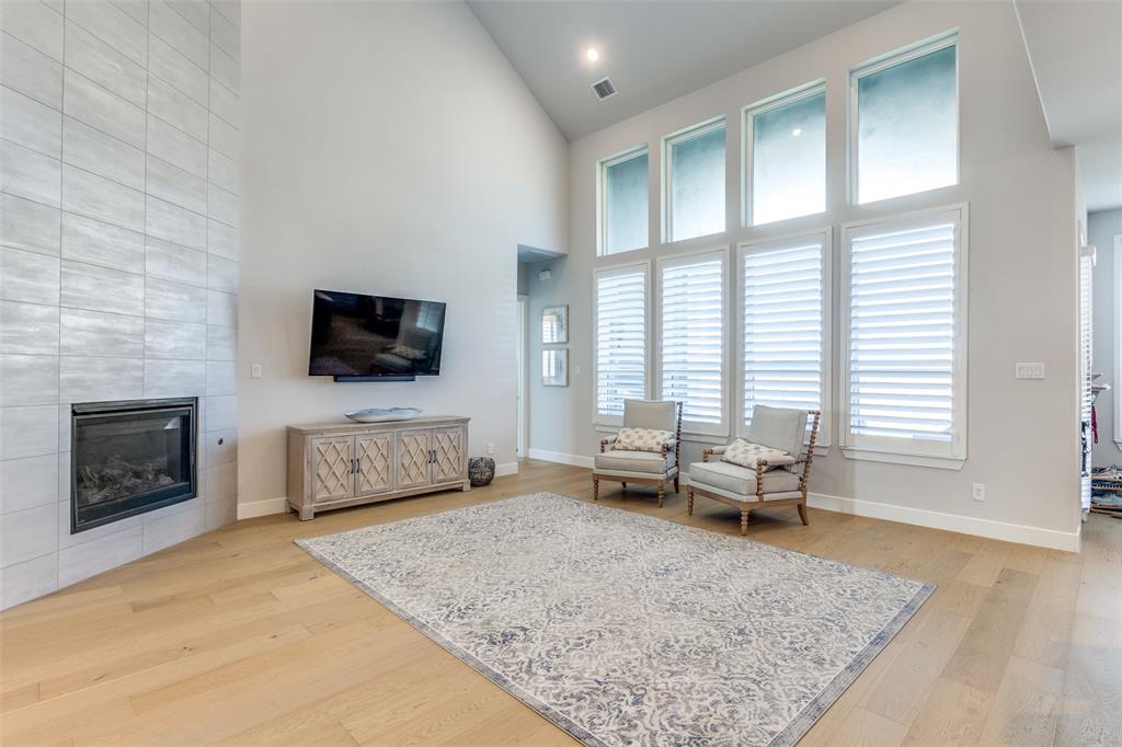 Mustang Lakes Ph Six - Residential