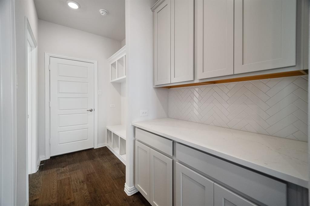 Brookville Estates - Residential