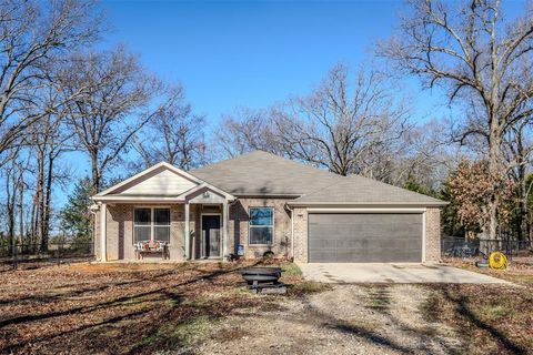 A home in Edgewood