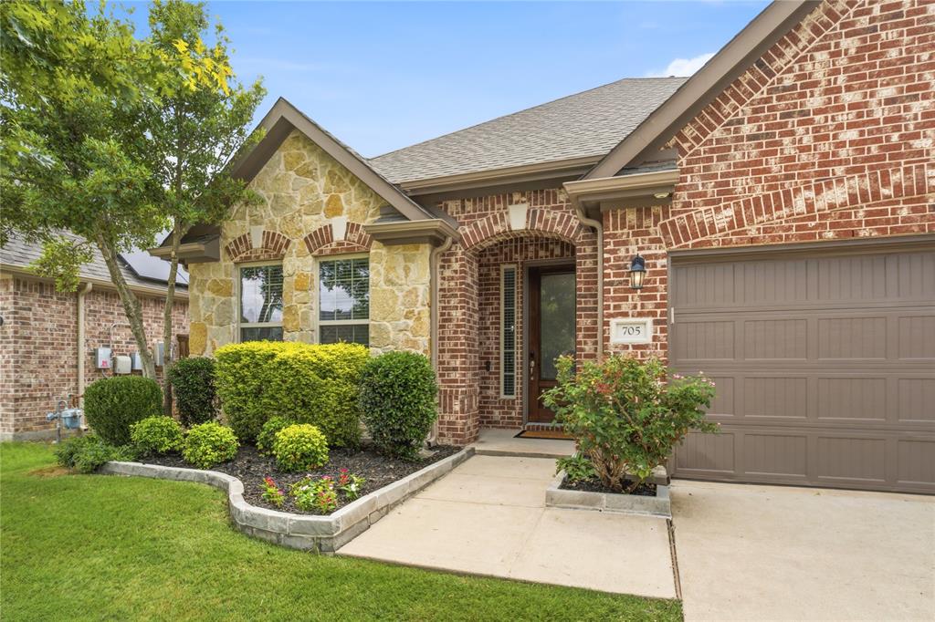 705 Llano Falls Drive
