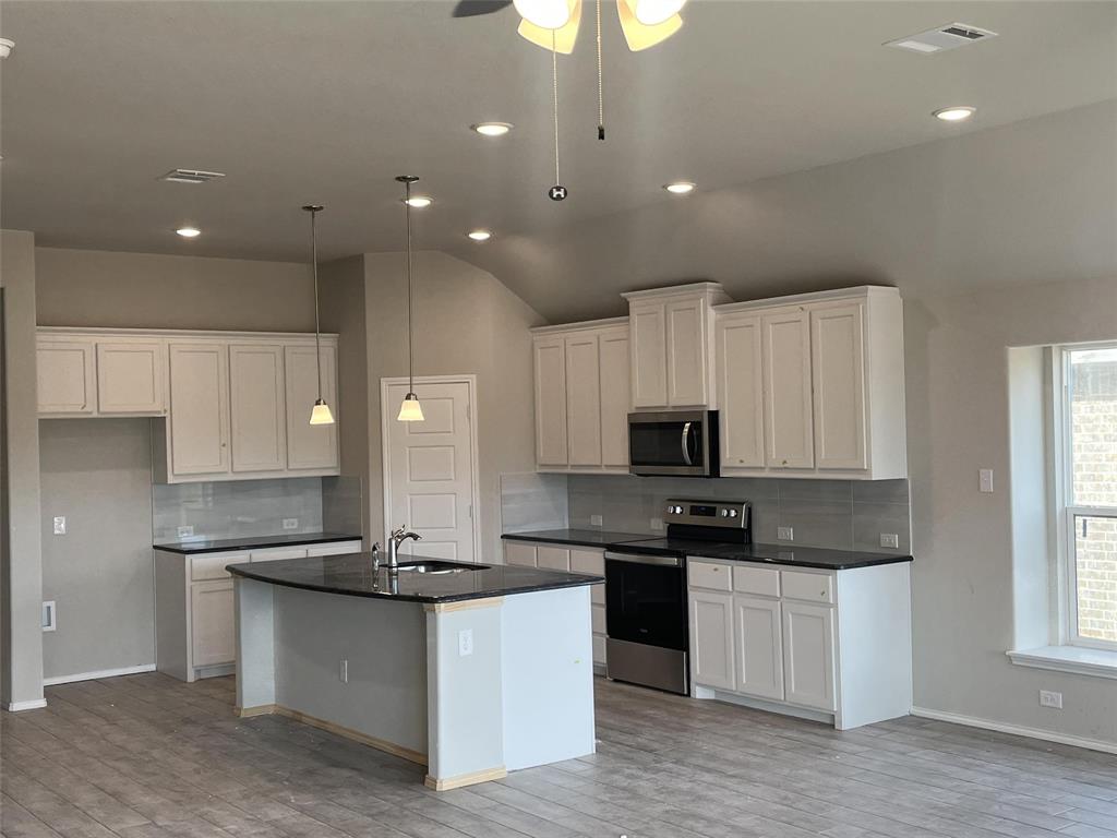 Woodland Springs - Residential