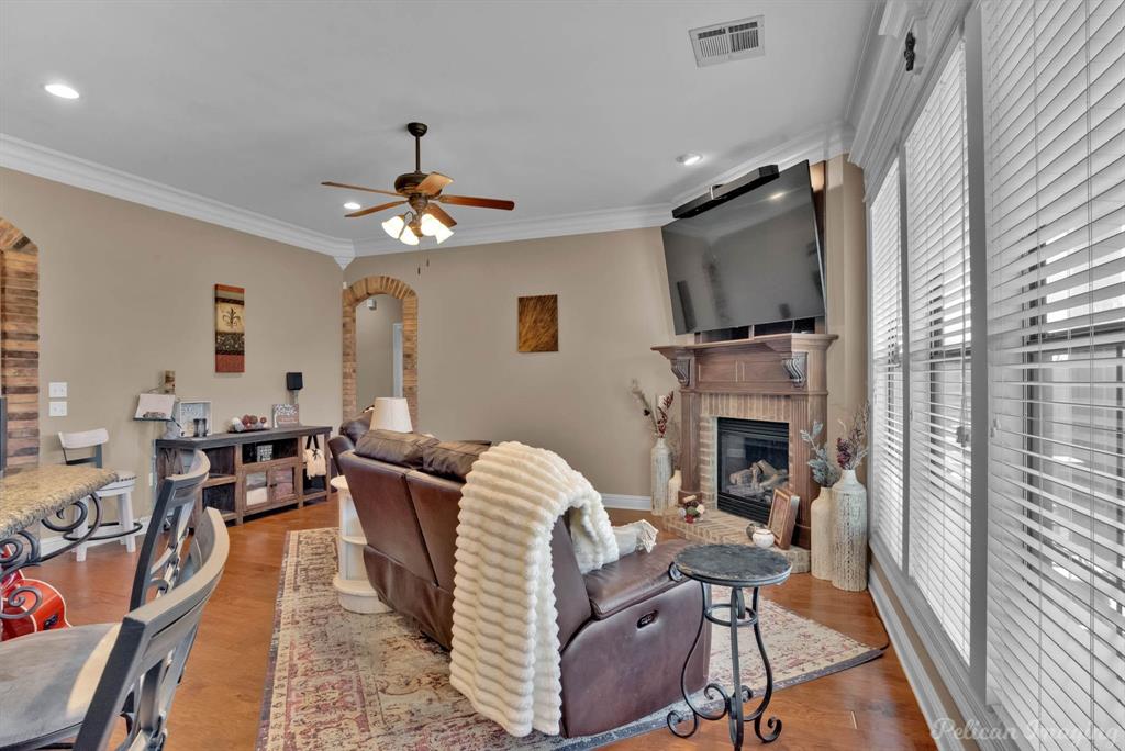 Bossier City, Louisiana 71112, United States, 4 Bedrooms Bedrooms, ,2 BathroomsBathrooms,Residential,Pending,79186